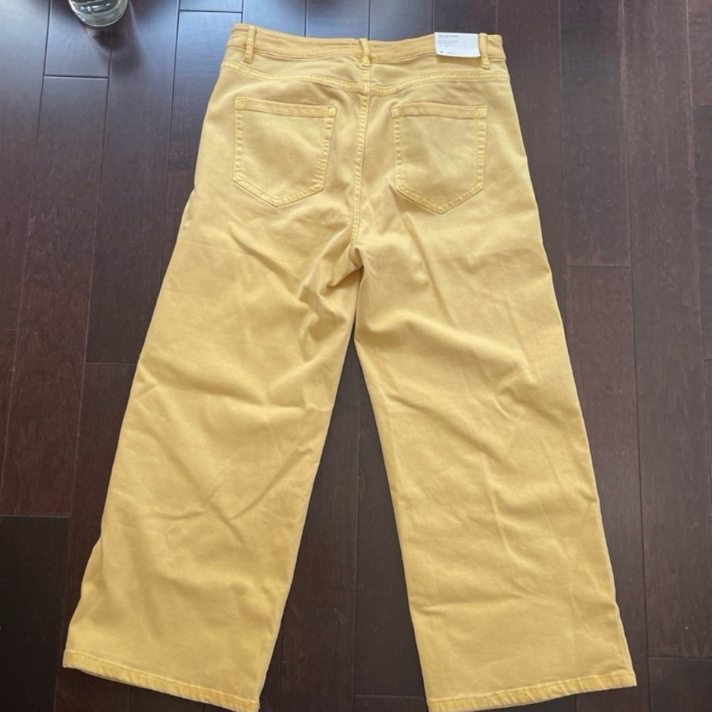 J.Jill Yellow Denim Jeans ** please see sizing. These run LARGE. 30 in waist.